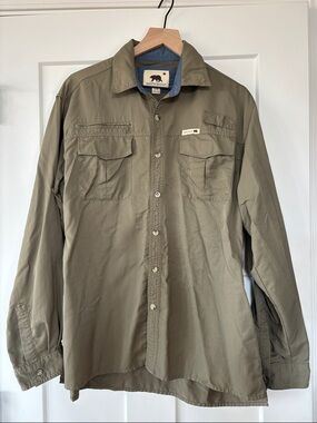 Dakota Grizzly Men’s Nylon Olive Fishing Hiking Camping Shirt Zip Vented Side L